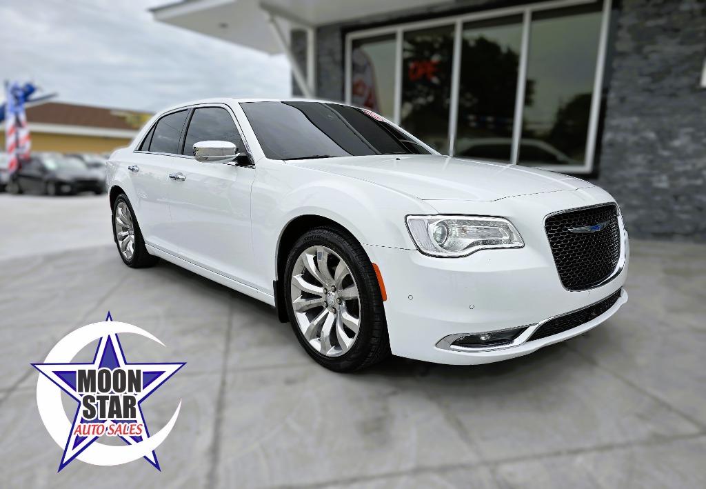 2018 Chrysler 300